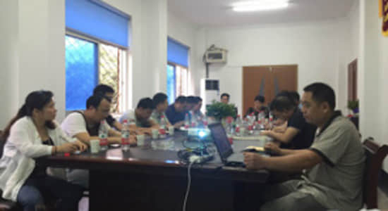 金東保安公司組織召開區(qū)衛(wèi)生系統(tǒng)關(guān)于G20峰會安防工作的探討會